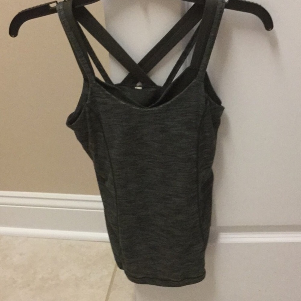 Lululemon army green athletic top